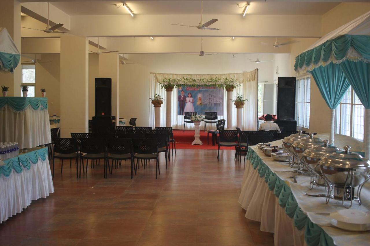 Angamaly Convention Centre Hotel Kochi Luaran gambar