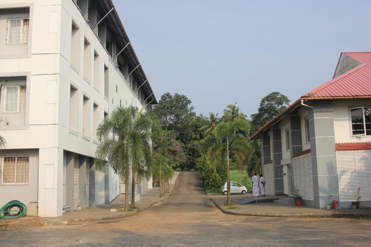 Angamaly Convention Centre Hotel Kochi Luaran gambar