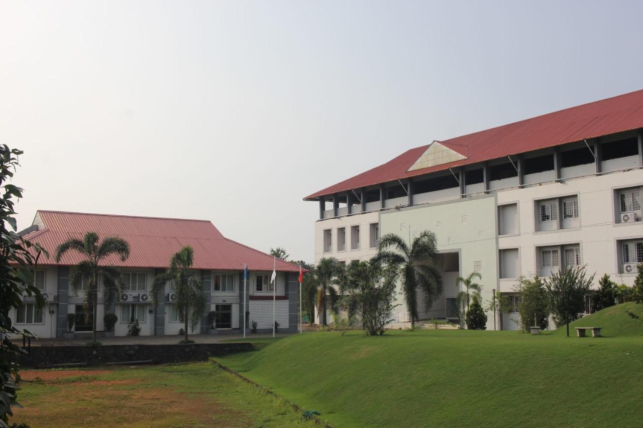 Angamaly Convention Centre Hotel Kochi Luaran gambar